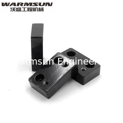 11571909 SY215C9M2K1.5.2-1 SY215 Blok Penghubung Klep Pilot Kaki Penggali